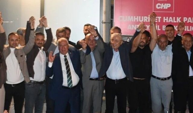 CHP Antalya İl Başkanlığı'ndan vatandaşlarla ortak tepki!