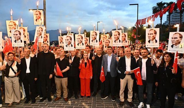Fener Alayı ile 19 Mayıs coşkusu Antalya’yı sardı