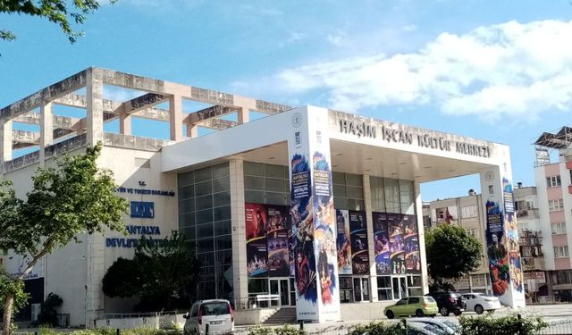 Tamer Karadağlı eleştirmişti! Haşim İşcan Kültür Merkezi'nde değişen bir şey yok