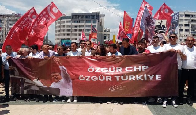 CHP Antalya demokrasi için yürüyor