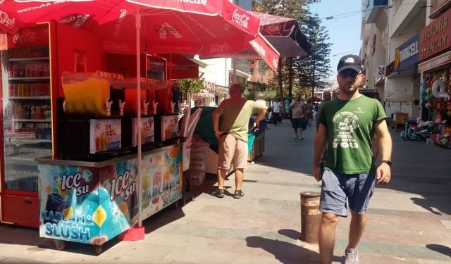 Antalya'da buzlu içecek uyarısı: "Serinleyeyim derken hastalanmayın"