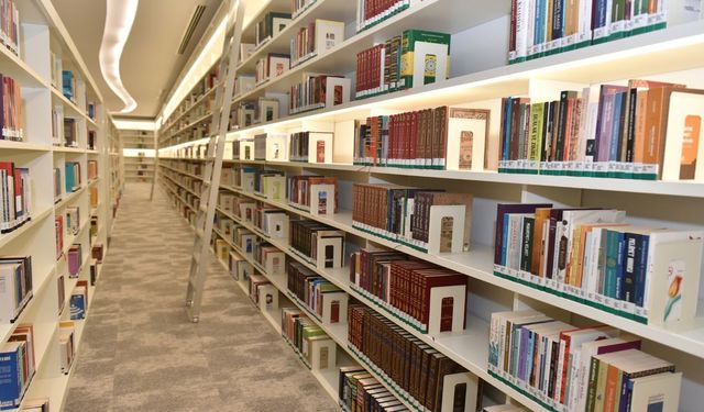 Antalya’da bin 430 kütüphane var