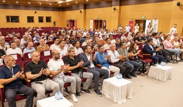Manavgat Ortak Akıl ve Eylem Zirvesi'nde kentin geleceği masaya yatırıldı