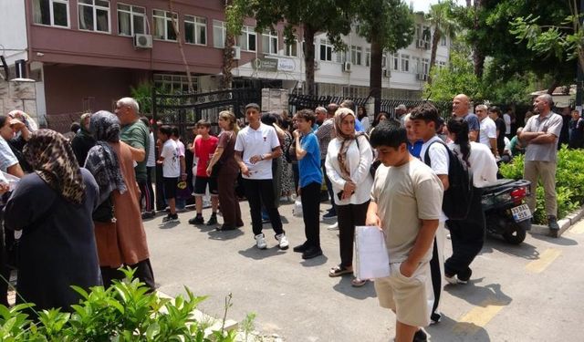 Mersin'de Liselere Geçiş Sistemi (LGS) sınavı sona erdi