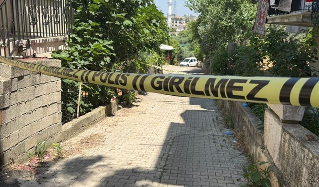 Antalya’da 41 yaşındaki adamın şüpheli ölümü! Cesedi evinin bahçesinde bulundu