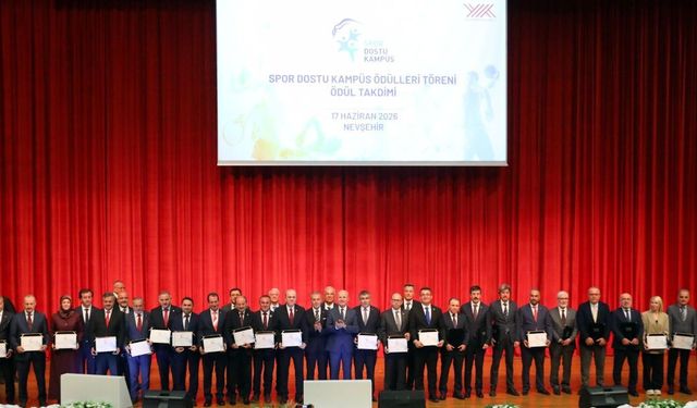 Akdeniz Üniversitesi’ne, “Spor Dostu Kampüs” ödülü