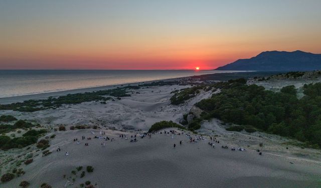 Patara Kum Tepeleri, çölü aratmıyor! Gün batımı büyülüyor
