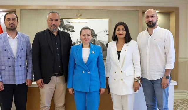 Tüm Yerel-Sen Antalya'dan Büşra Özdemir’e ziyaret