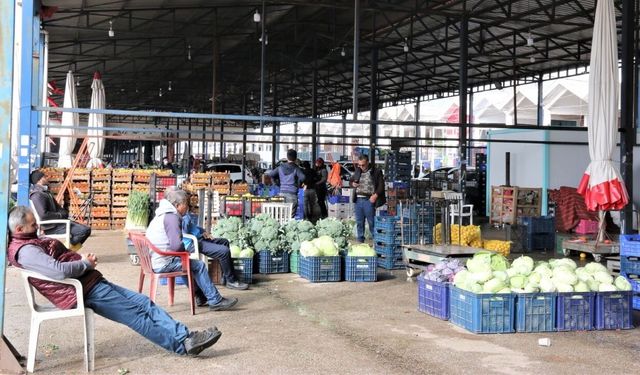 Antalya Hali'nde haftanın zam şampiyonu belli oldu