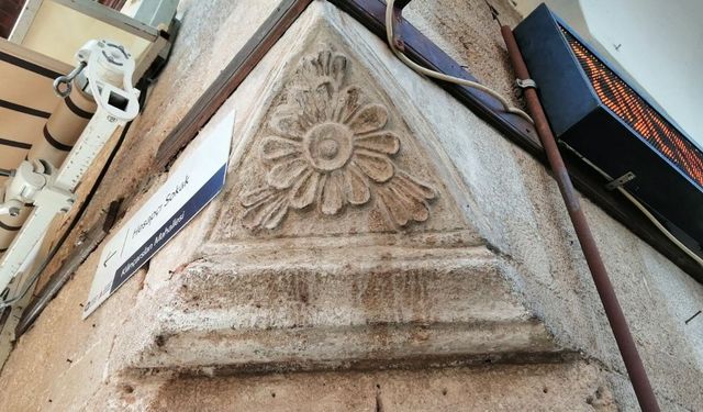 Antalya Kaleiçi'nde yüzyıllık mimari sır! 78 pahlı köşe gün yüzüne çıkıyor