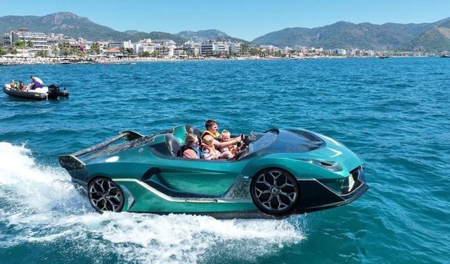 Turistlerin tercihi değişti! Yazın yeni gözdesi jet car!