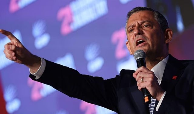 Özgür Özel, CHP'den istifa etti!