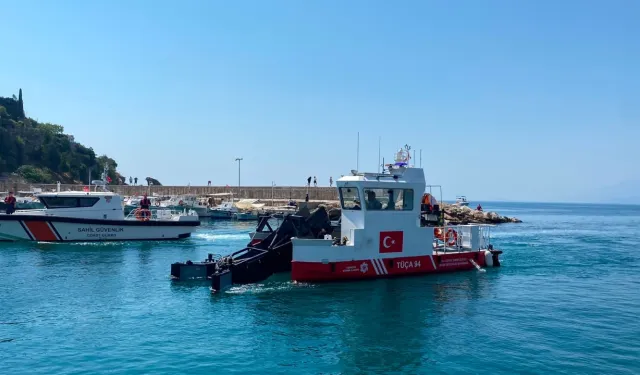 Antalya’da deniz süpürgesi göreve başladı