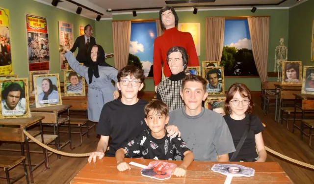Kepez’de ‘Hababam Sınıfı’ müzesi boş kalmıyor: Ayda 7 bin ziyaretçi