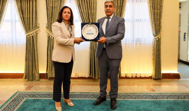 Burdur AFAD İl Müdürü Teymen Şimşek, Şanlıurfa'ya uğurlandı