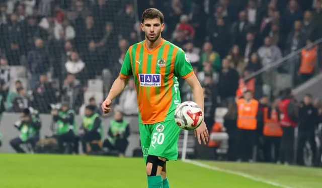 Ümit Akdağ kimdir, kaç gol attı, hangi mevkide oynuyor, piyasa değeri ne kadar?