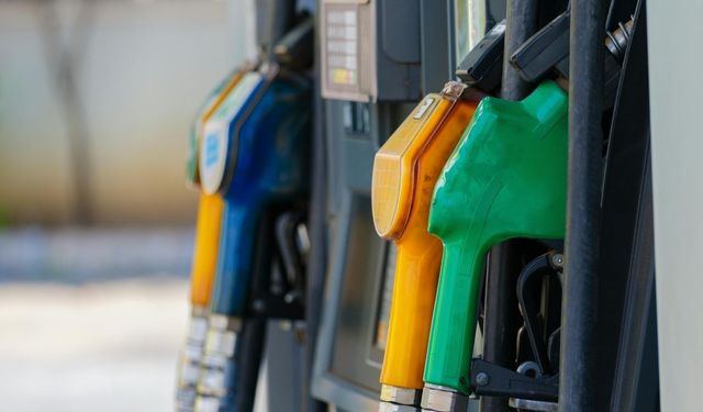 Benzin almak için yarını bekleyin! İşte indirim oranı