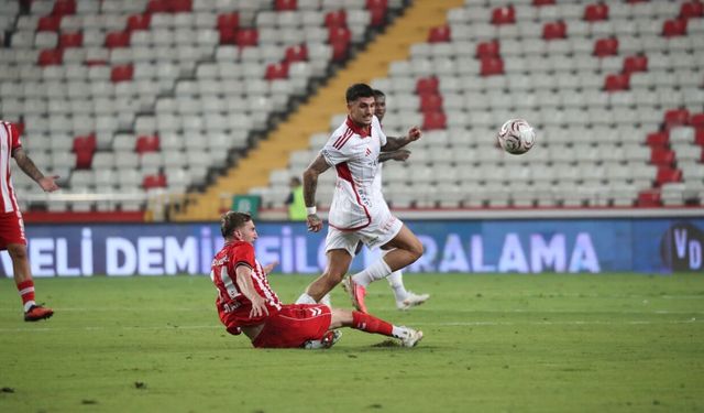 Antalyaspor en çok puanı evinde kaybetti
