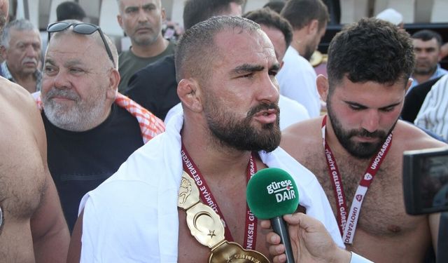 29. Kula Yağlı Güreşleri’nde başpehlivan Feyzullah Aktürk oldu