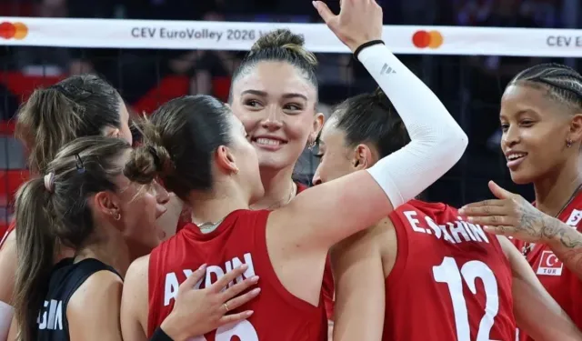 Üst üste ikinci şampiyonluk! Filenin Sultanları İtalya’yı 3-2 yendi
