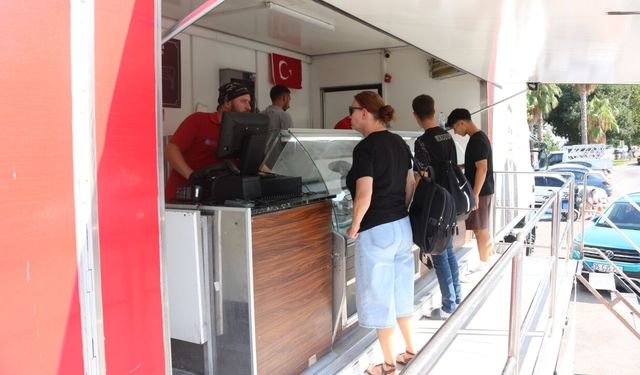 Antalya’da Halk Et hareketliliği! İlçelerde yüzlerce ton et satıldı