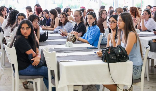 Manavgat Belediyesi’nden üniversite öğrencilerine sıcak karşılama