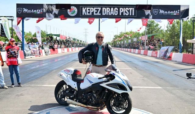 Kepez’de Moto Drag heyecanı: Mesut Kocagöz de pistteydi