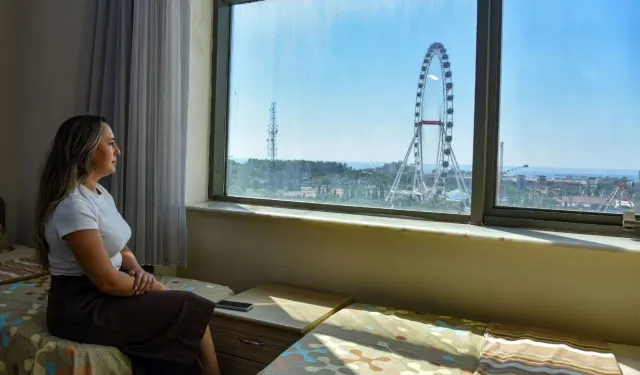Akdeniz Üniversitesi yurtlarında deniz manzarası ve otel konforu