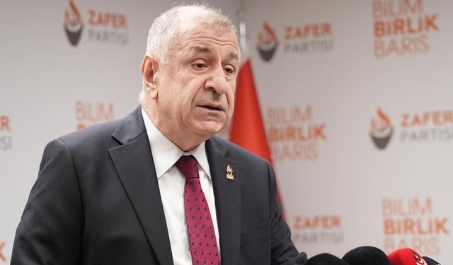 Özdağ Antalya’da bir dokundu, bin ah işitti