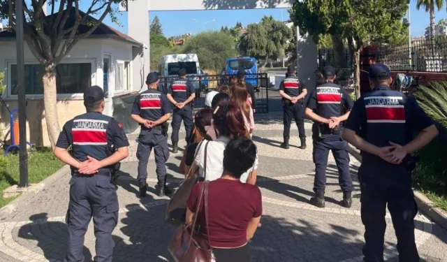 Manavgat'ta 4 adrese insan ticareti operasyonu