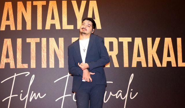 Altın Portakal’da dikkat çeken yönetmen: Tek eli ve 3 parmağıyla film yapıyor