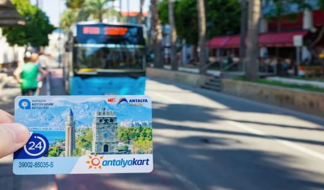 Antalya’da Antalyakart’a rakip çıktı! Otobüsleri canlı takip ediyor
