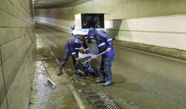Antalya’yı kara bulutlar kapladı! Tüm ekipler sahaya indi