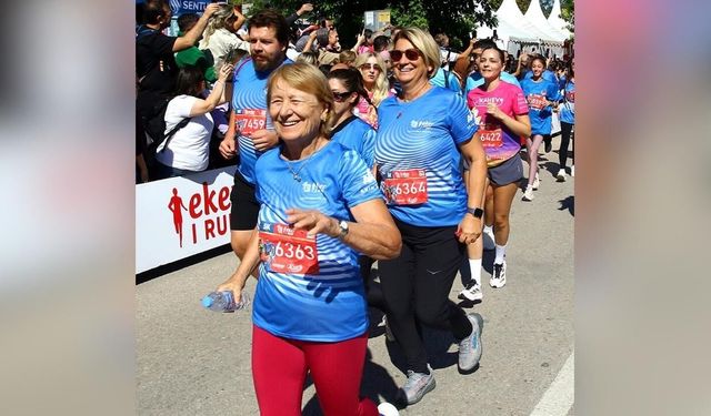 83 yaşında parkura çıkan Çiçek Solon herkese ilham oldu