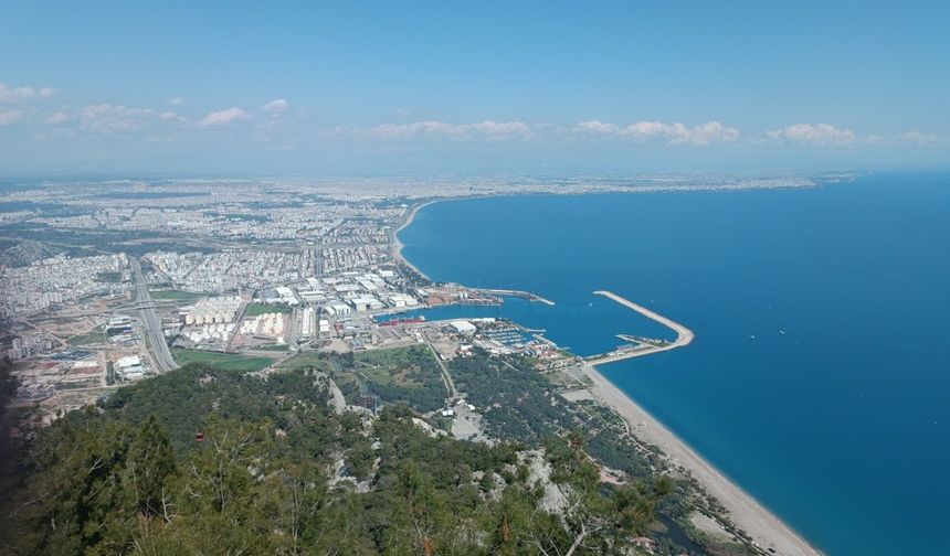 Antalya'da kiracıları sevindiren, müteahhitleri üzen haber! TÜİK duyurdu