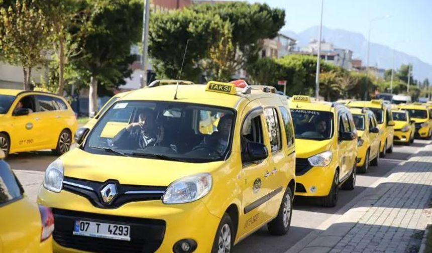 Antalya'da otopark ücretlerinin ardından bir zamda taksi ücretlerine