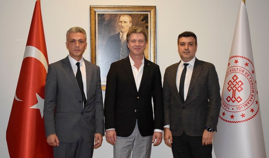 Antalya DOB'da devir teslim