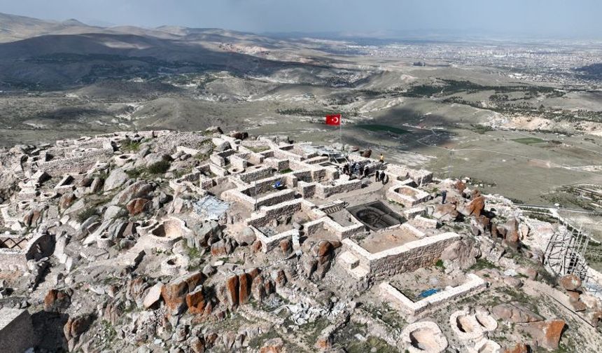 Konya'da tarihi Gevale Kalesi, turizmin cazibe merkezi olarak parlayacak