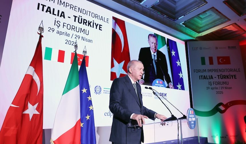 Cumhurbaşkanı Erdoğan: "Depreme rağmen büyüme sürüyor"