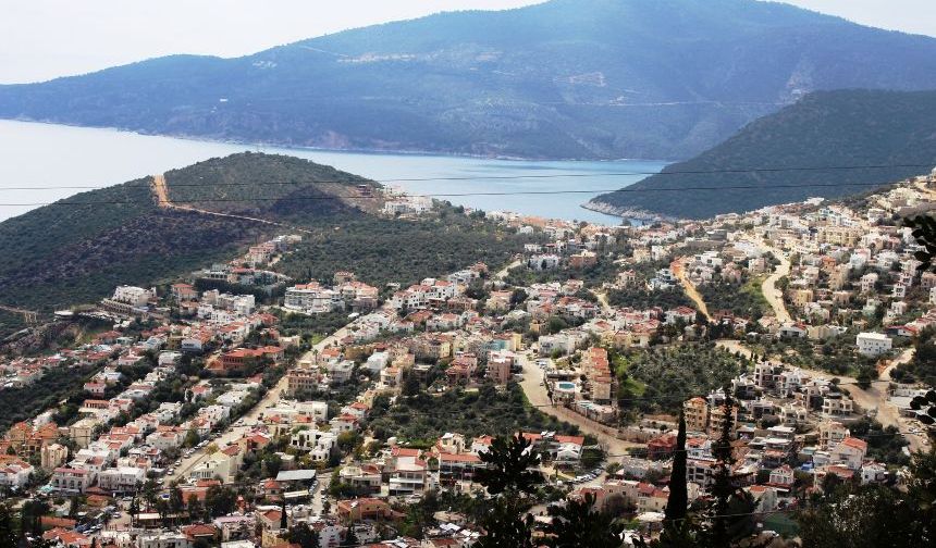 Kaş Belediyesi o uygulama ile 55 bin kişiye seslendi: “Sorunlarınızı paylaşın, çözelim”