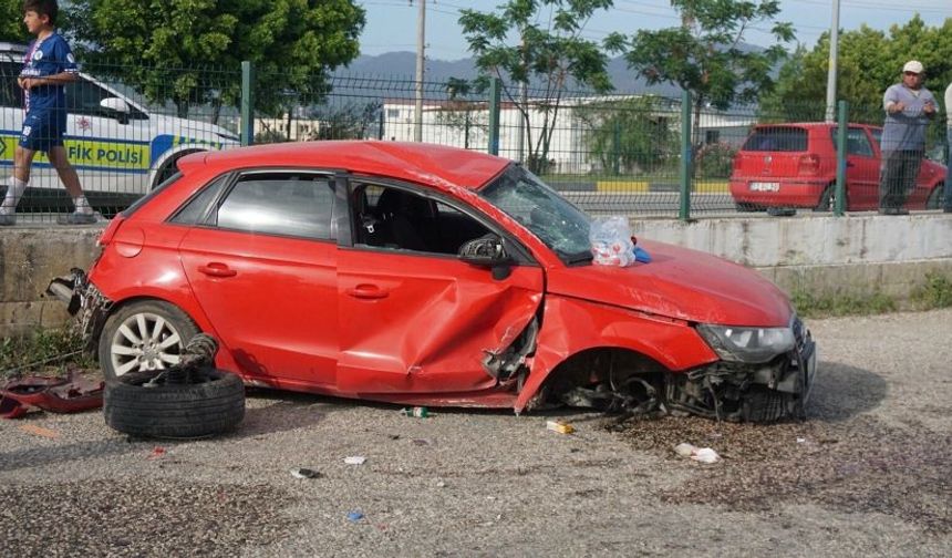 Fethiye'de ışıksız kavşakta facia: 6 yaralı, sorumlu sürücü firarda