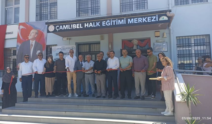 Kepez Çamlıbel Halk Eğitim Merkezi'nden yıl sonuna yakışan sergi