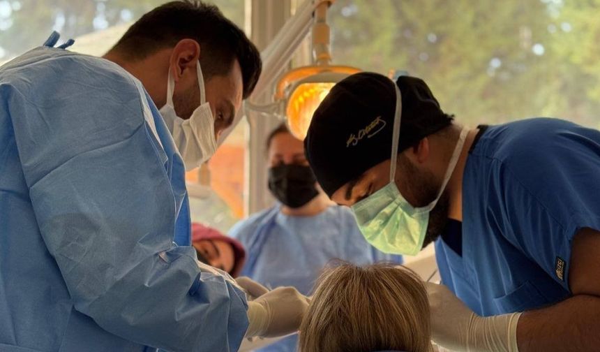 Korkuteli Devlet Hastanesi'nde implant dönemi başladı