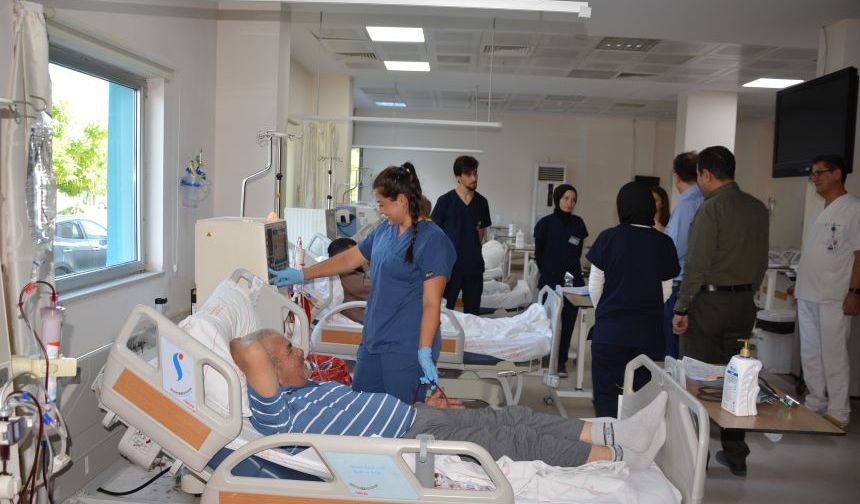 Hayırseverden hayat kurtaran bağış: Korkuteli'ne iki diyaliz makinesi!