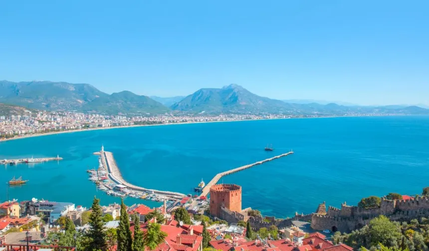 Alanya iş dünyasından turizmde ‘itibar’ uyarısı: “Zarar verilmesine izin vermeyiz”