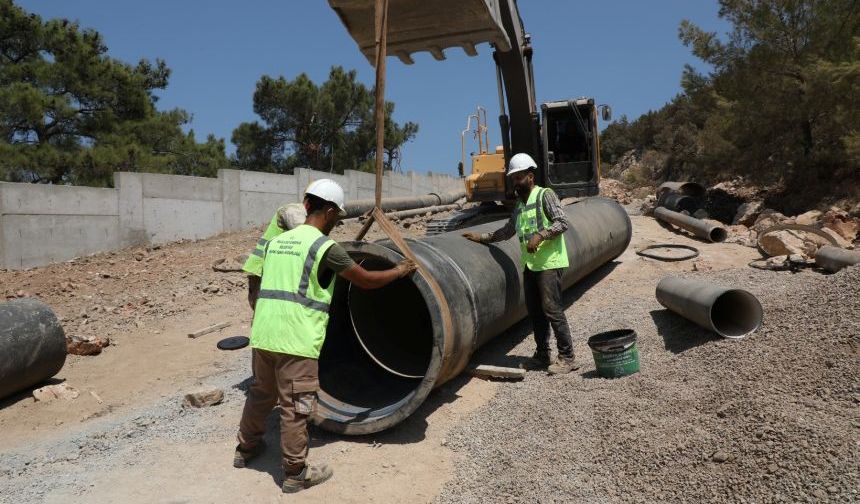Bodrum'da içme suyu hatları bir bir patlıyor!