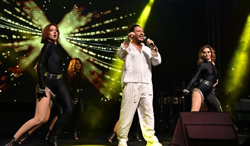 Kepez'de 2. Uluslararası Kültür Festivali muhteşem kapanışla sona erdi