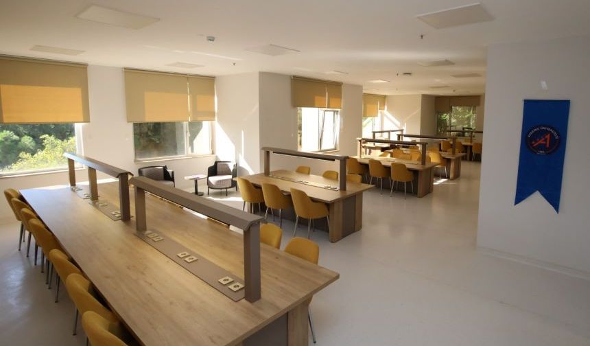 Akdeniz Üniversitesi Kütüphanesi artık bin 200 kişiye hizmet verecek