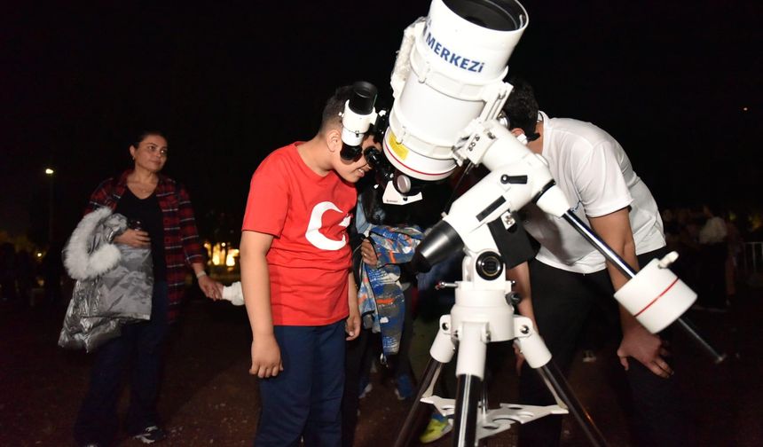 Kepez'de Cumhuriyet ve bilim heyecanı