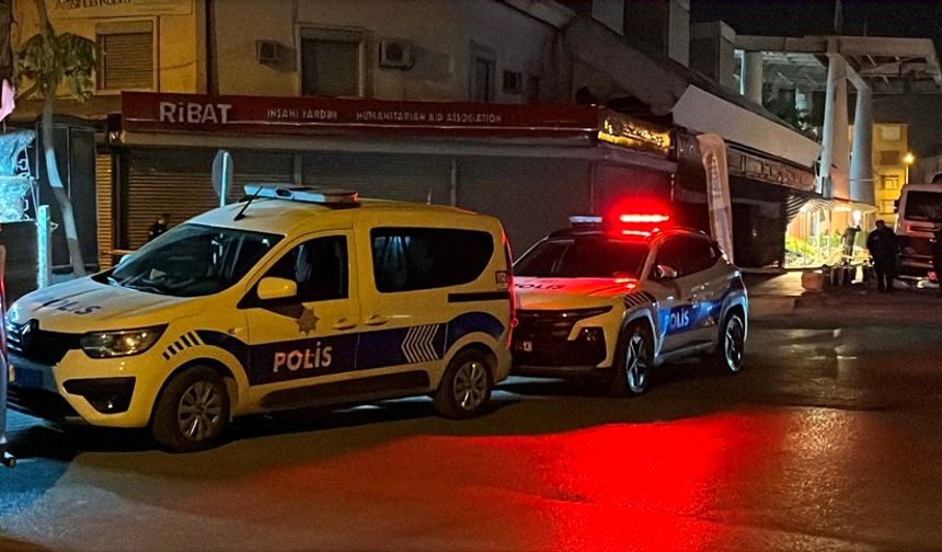 Konya'da iş yeri önünde silahlar konuştu